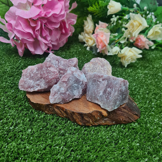 Strawberry Quartz  Rough