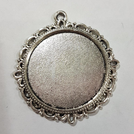 Round Silver Cabochon Pendant