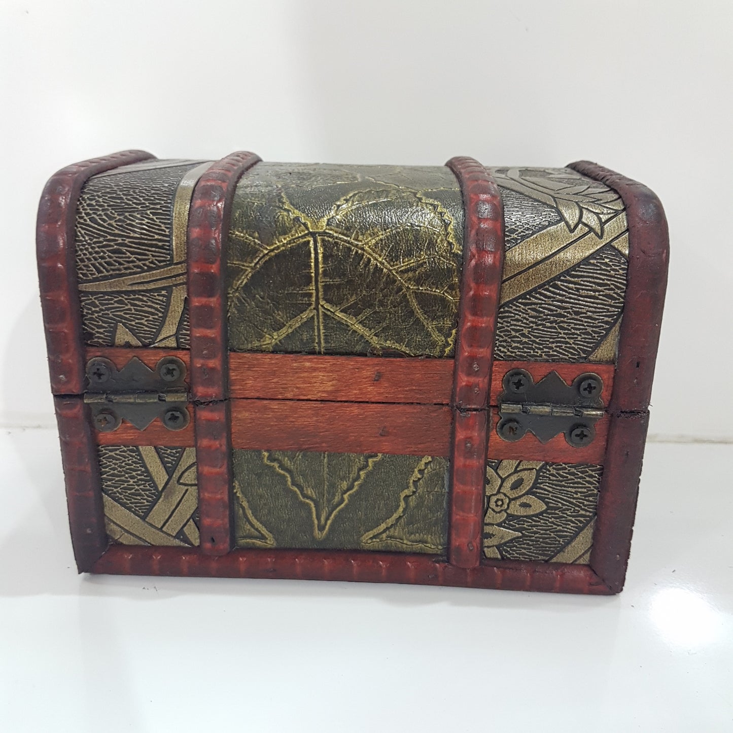 Small Wooden Leaf Treasure Chest