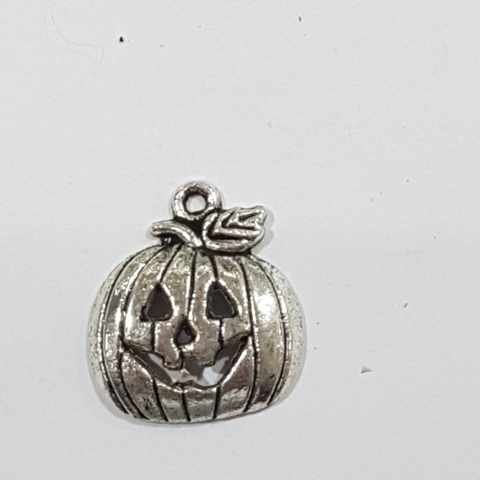 Jack O Lantern with Leaf Charm