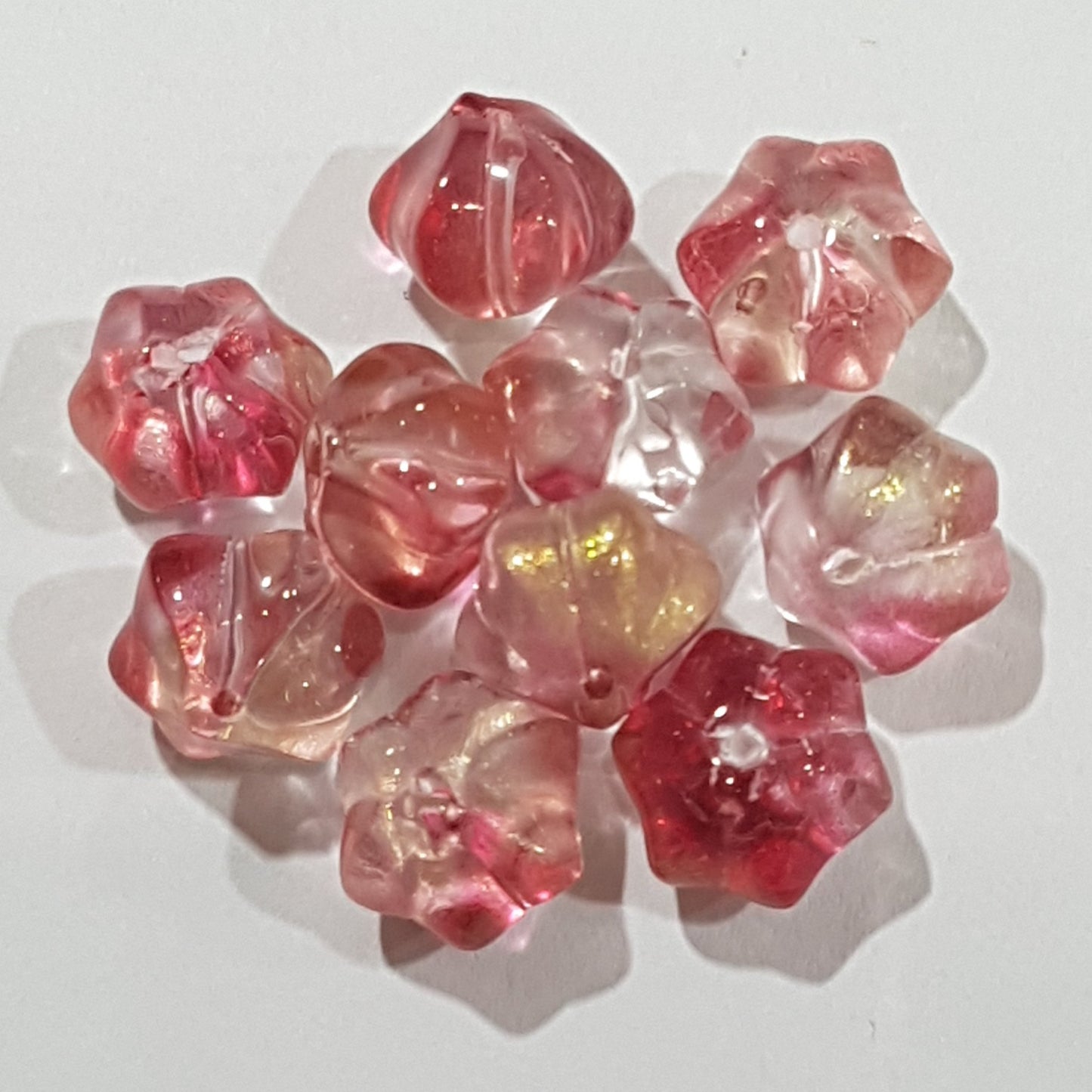 10pc Two Tone Glitter Crimson Glass Flower Beads