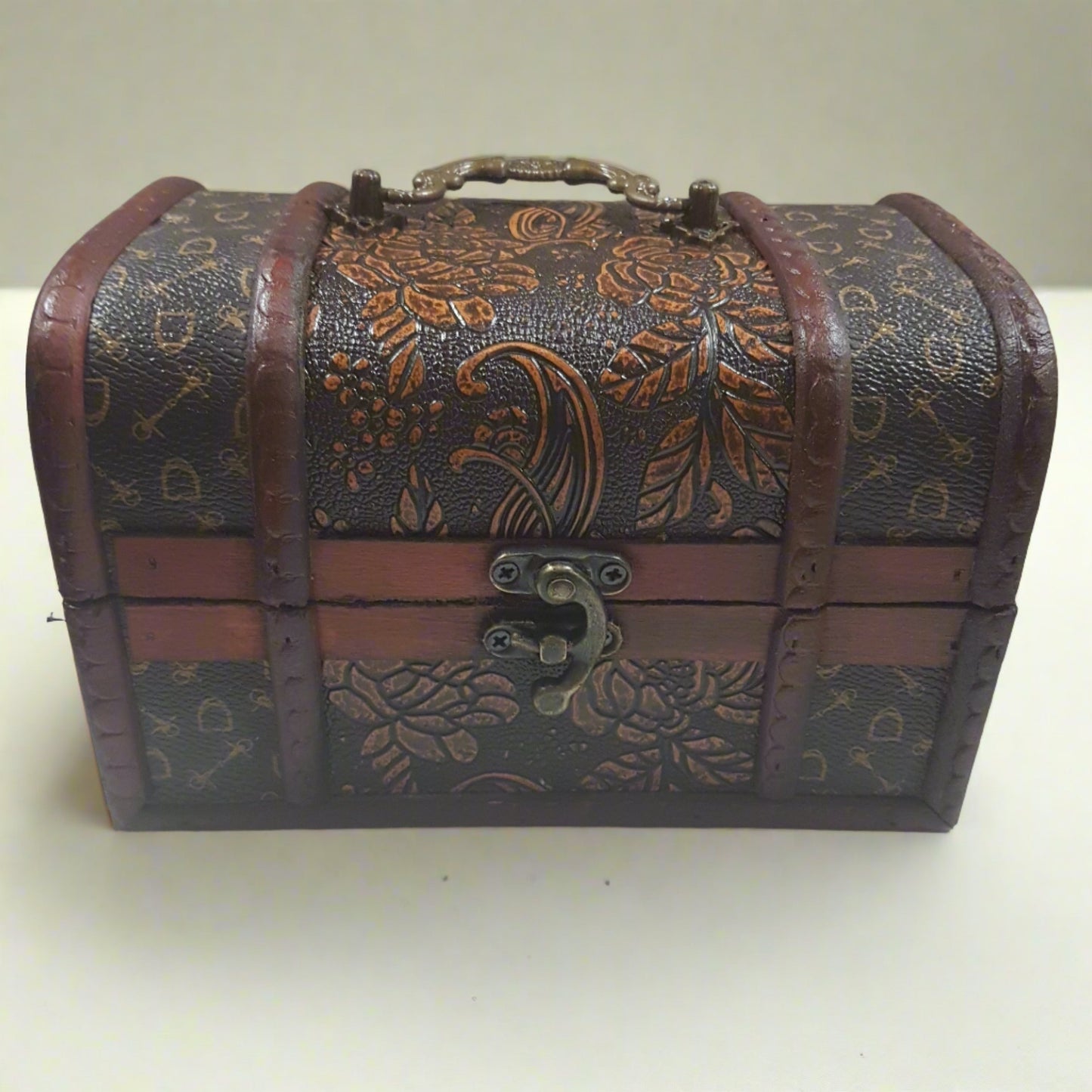 11cm Burnt Orange & Black Treasure Box With Roses & Patterned Sides.