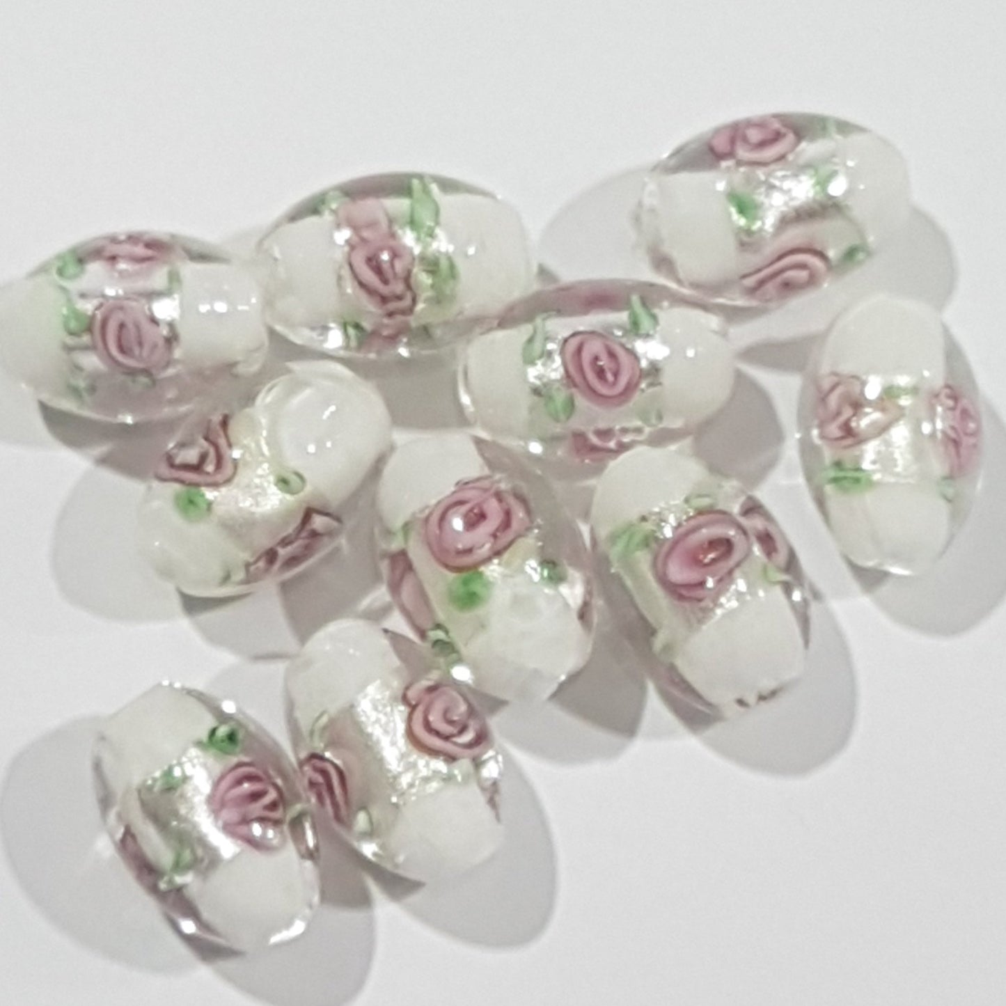 15mm Oval Clear & White Floral Lampwork Bead