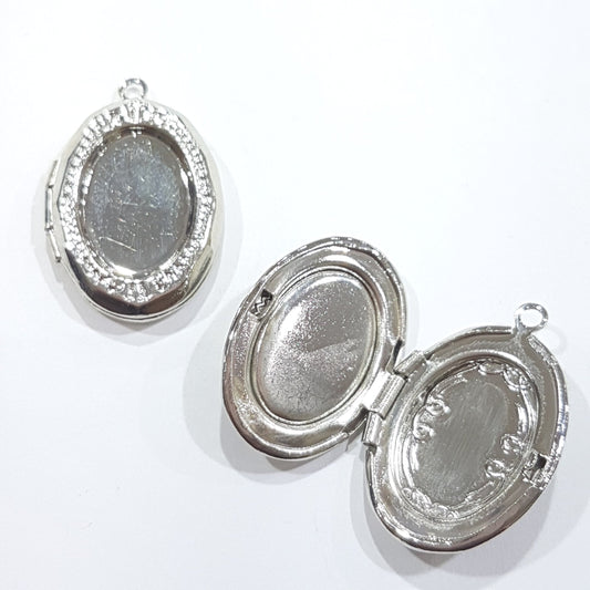 Silver Cabochon Locket Pendant