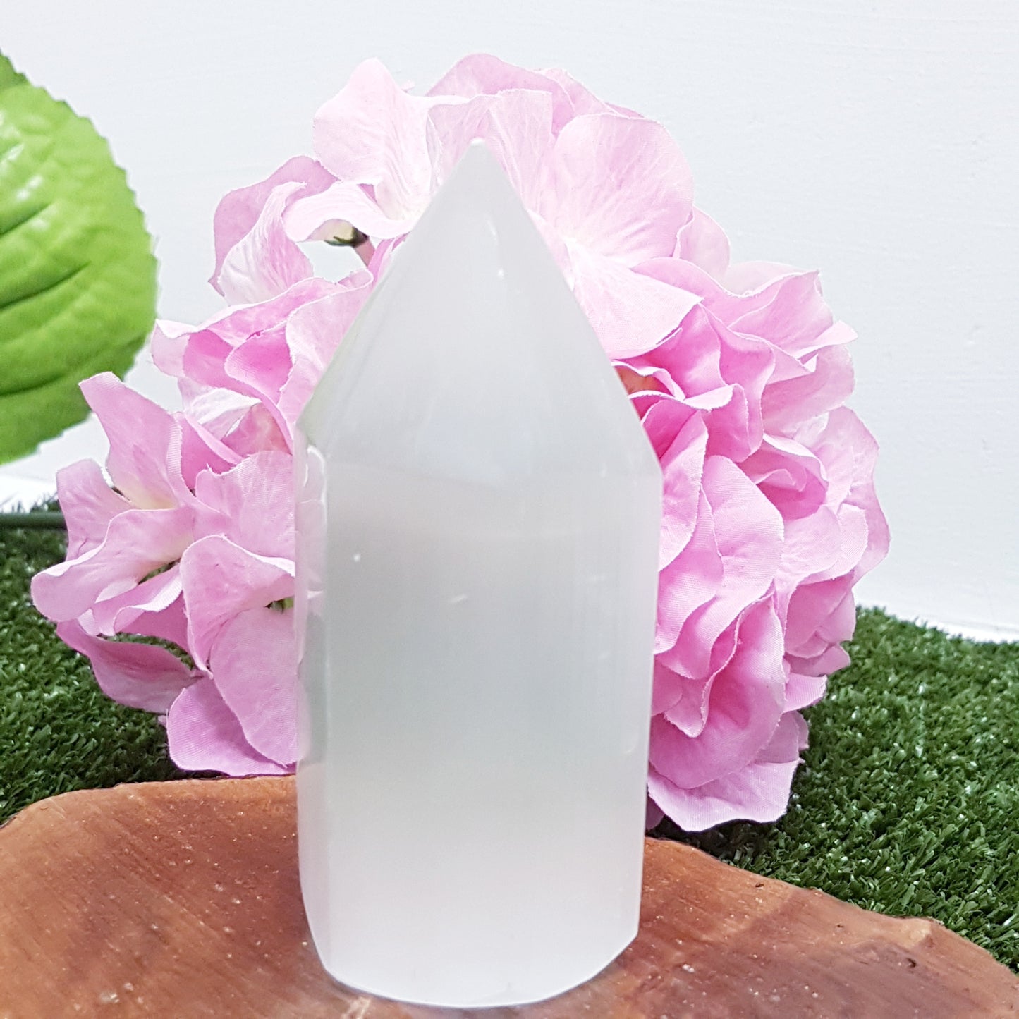 Selenite Pointed Tower 10cm